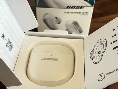 Bose QuietComfort Ultra Earbuds 2nd Gen – Nové – náhľad 2