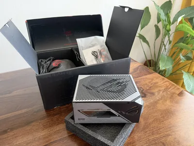 ASUS ROG THOR 1600W Titanium III ATX 3.1 - NOVÝ – náhľad 2