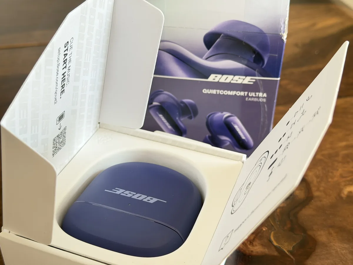 Bose QuietComfort Ultra Earbuds 2nd Gen – rozbalené – fotka 3 z 4