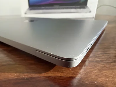 MacBook Pro 13" M1 2020 8GB/512GB Space Gray TOP STAV