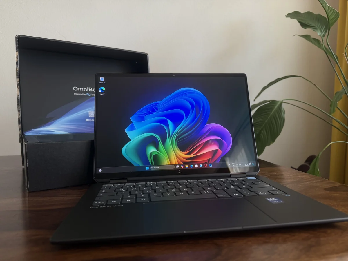 HP OmniBook Ultra Flip 14 Core Ultra 7 1TB OLED NOVÝ – fotka 2 z 6