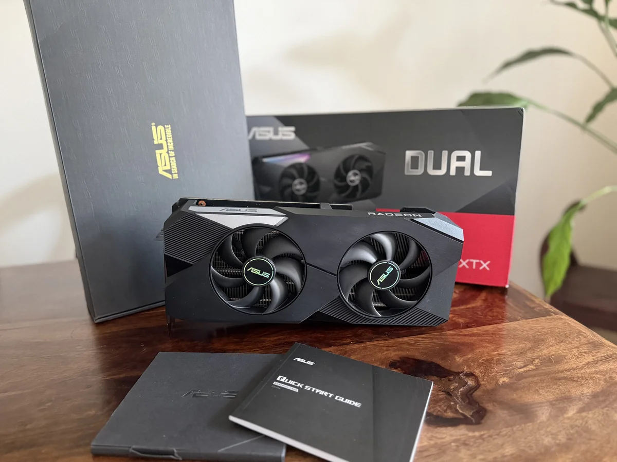 ASUS Dual Radeon RX 7900 XTX 24GB OC – nová – fotka 1 z 4