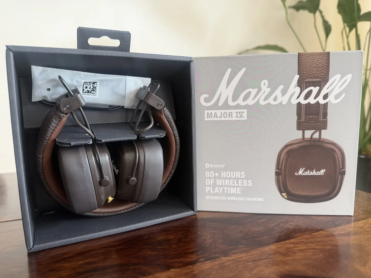 Marshall Major IV Bluetooth slúchadlá Brown NOVÉ – fotka 2 z 3