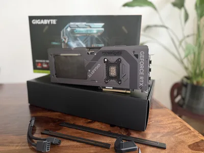 Gigabyte RTX 5070 Gaming OC 12G – záruka, komplet – náhľad 2