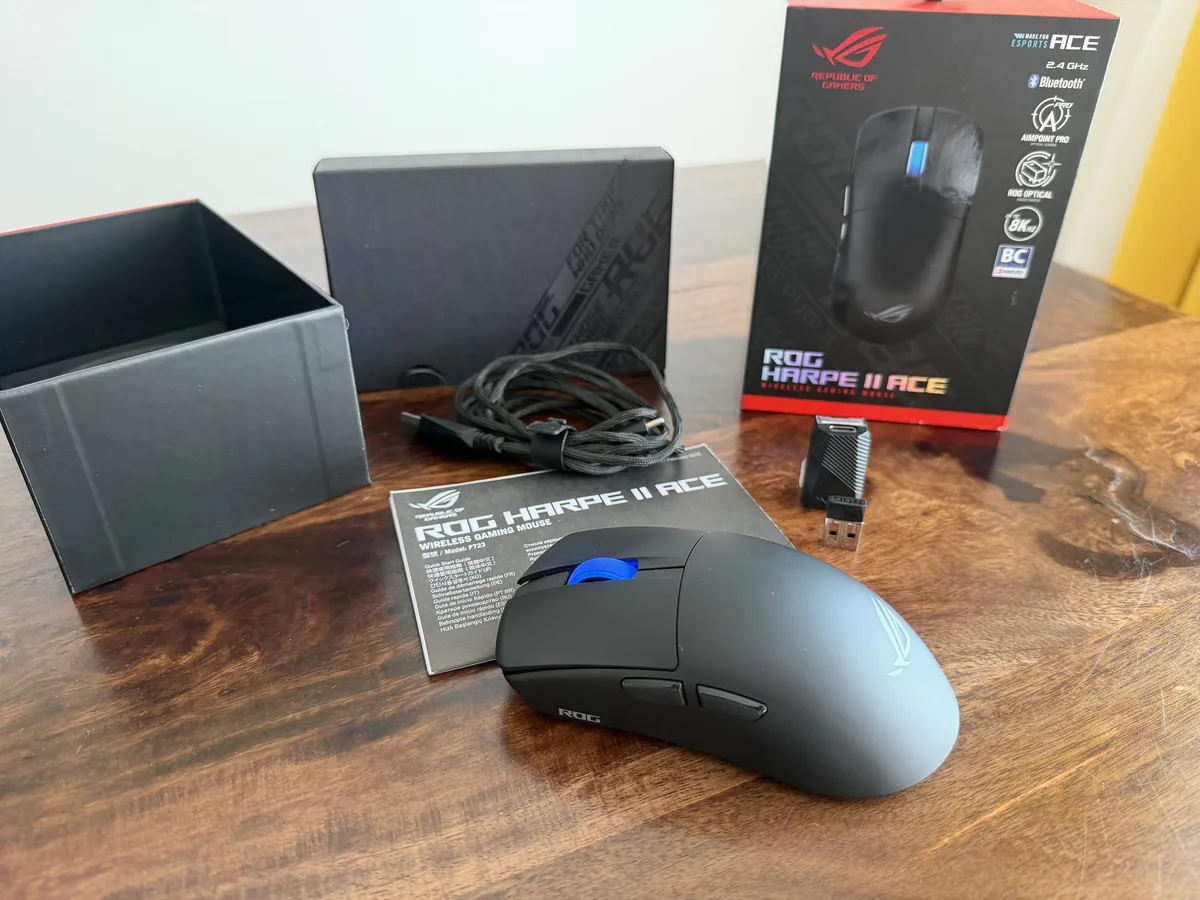 ASUS ROG Harpe II ACE Wireless Gaming Mouse – fotka 1 z 4