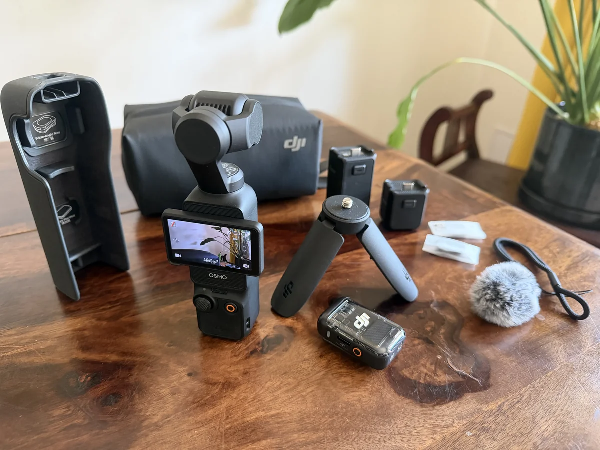 DJI Osmo Pocket 3 Creator Combo - takmer nový, 3h – fotka 1 z 4